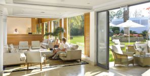 HTL KERKIRA GOLF LOBBY.jpg