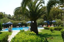 5 HTL LIVADI NAYSIKA PISCINA.jpg