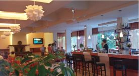 HTL IPSOS BEACH BAR.jpg