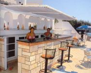 6 HTL POSSIDONIO BAR IN PISCINA.jpg