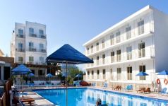 01 HOTEL MARILENA.jpg
