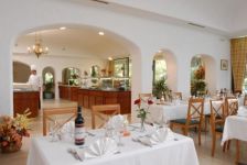 7 Chp restaurant.jpg