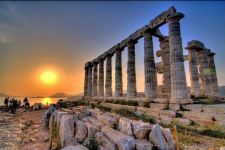 01 CAPO SUNIO Tempio a Poseidone.jpg