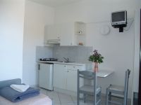 06 APP. IRIDA.jpg