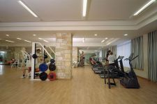 10 HTL CHANDRIS GYM.JPG
