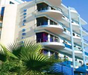 01 HOTEL BRILLANT ESTERNO.jpg