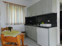 08 DIMOS APART.jpg
