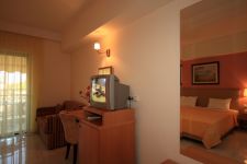 04 SIVOTA HOTEL.JPG
