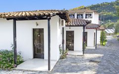02 MEGA AMMOS BUNGALOWS.jpg