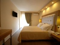 09 HOTEL ALBATROS.jpg