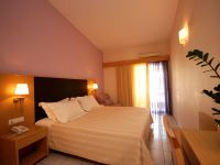 10 HOTEL ALBATROS.jpg