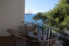 16 HOTEL JAROAL BALCONE.jpg