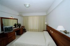 07 MERIDIEN HOTEL.jpg