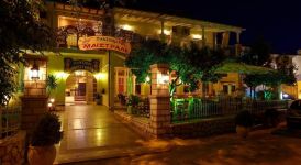 02 HOTEL MAISTRALI.jpg