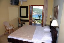 5 BELLAVISTA ROOM.JPG