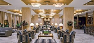 06 LOUNGE.jpg